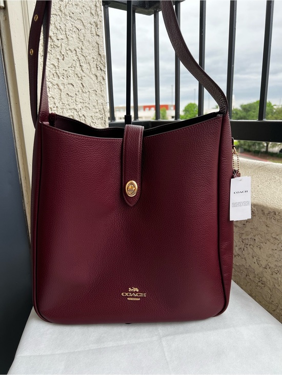 Coach Handbags - Coach Hadley Large Shoulder Leather Shoulder Bag in Burgundy